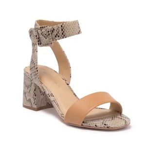 *SALE* *NEW* Chinese Laundry Beach Side Block Heel Sandal